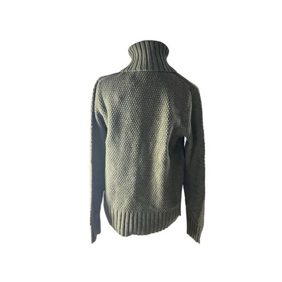 Patagonia Women's Basin Green Recycled Cashmere Turtle Neck Sweater Small NWT - Picture 2 of 7